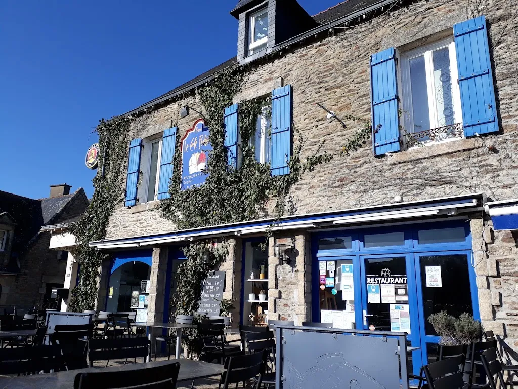 Teresa Sorokin_Le Café Pêcheur_Damgan_review