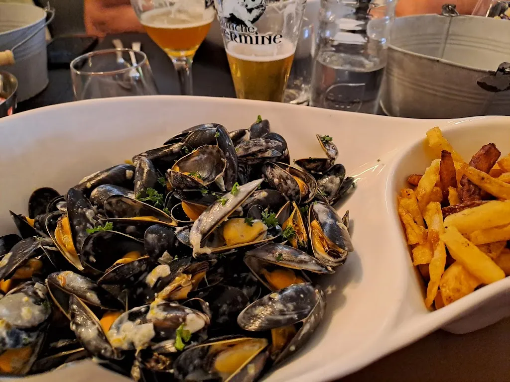 Le Café Pêcheur_Damgan_slider_image_3