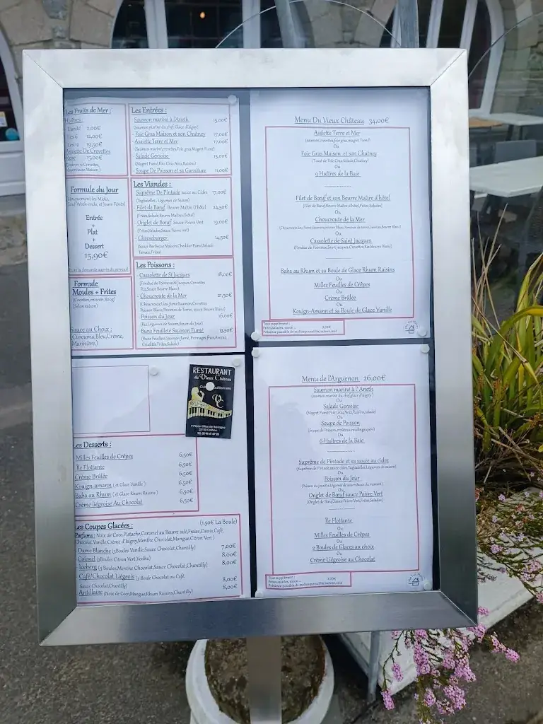 Menu_Restaurant du Vieux Château: Cuisine traditionnelle Moules frites en saison proche St-Jacut St-Cast Côtes-d'Armor Bretagne_Créhen_image_2