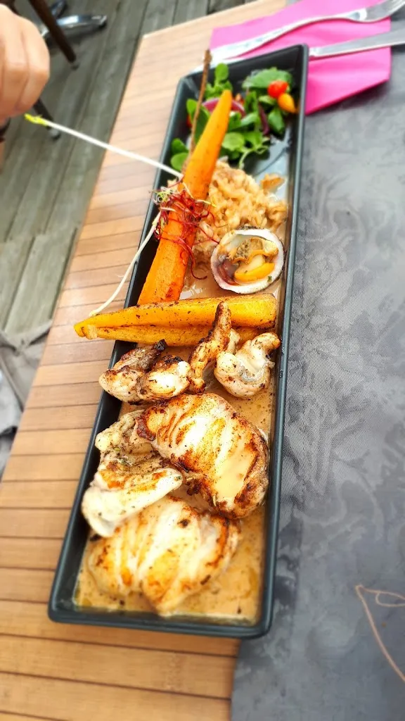 Claire Tefariki_Restaurant Le Rive Gauche_Clohars-Carnoët_review