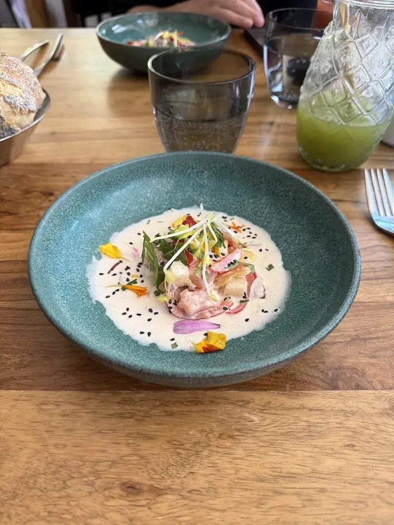 Mathéo & Tech_Le Lotbo_Saint-Jean-de-Niost_reseña