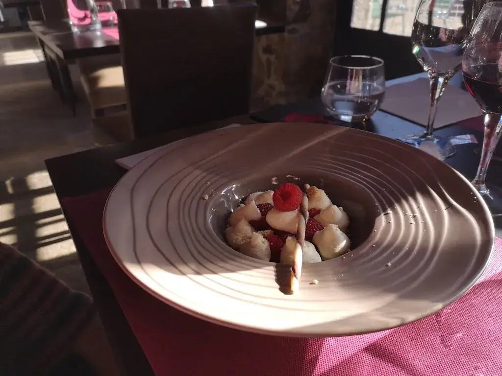 Bar Les Folatières_Dinéault_slider_image_3