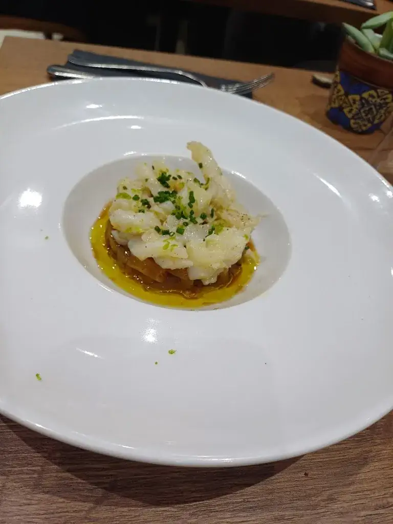 Julie Ravet_Maison Ker-Lõ: Cave à vins et Restaurant CRAC'H- AURAY_Crach_review