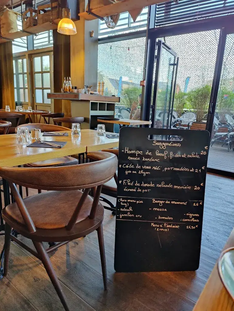 Florian Tschurtschenthaler_Brasserie CDE & Beer Zone Auray_Auray_review