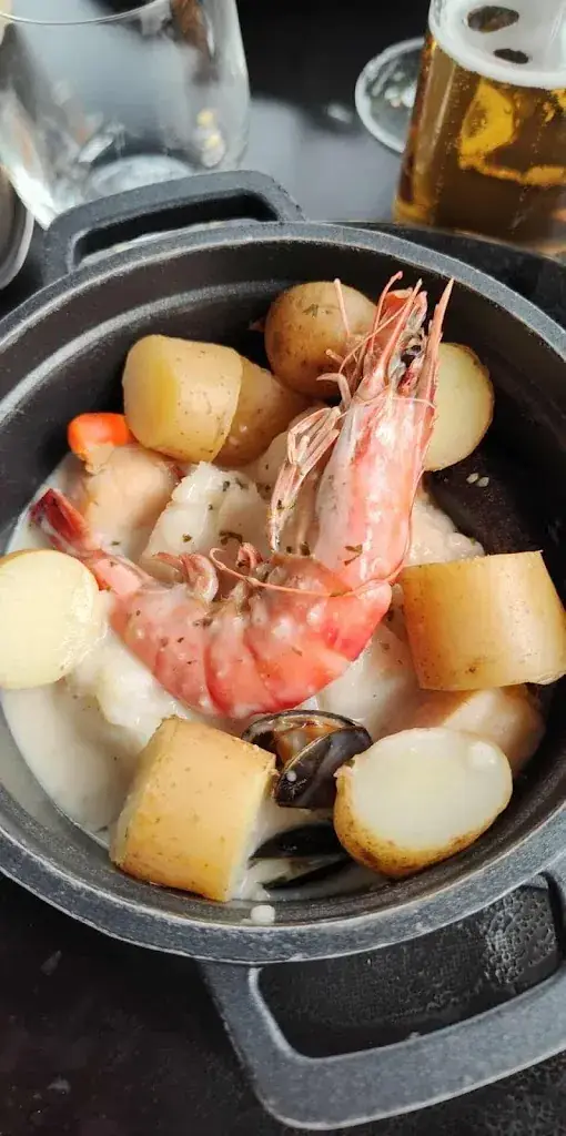 Vincent Guyonvarch_La Terrasse_Fouesnant_review