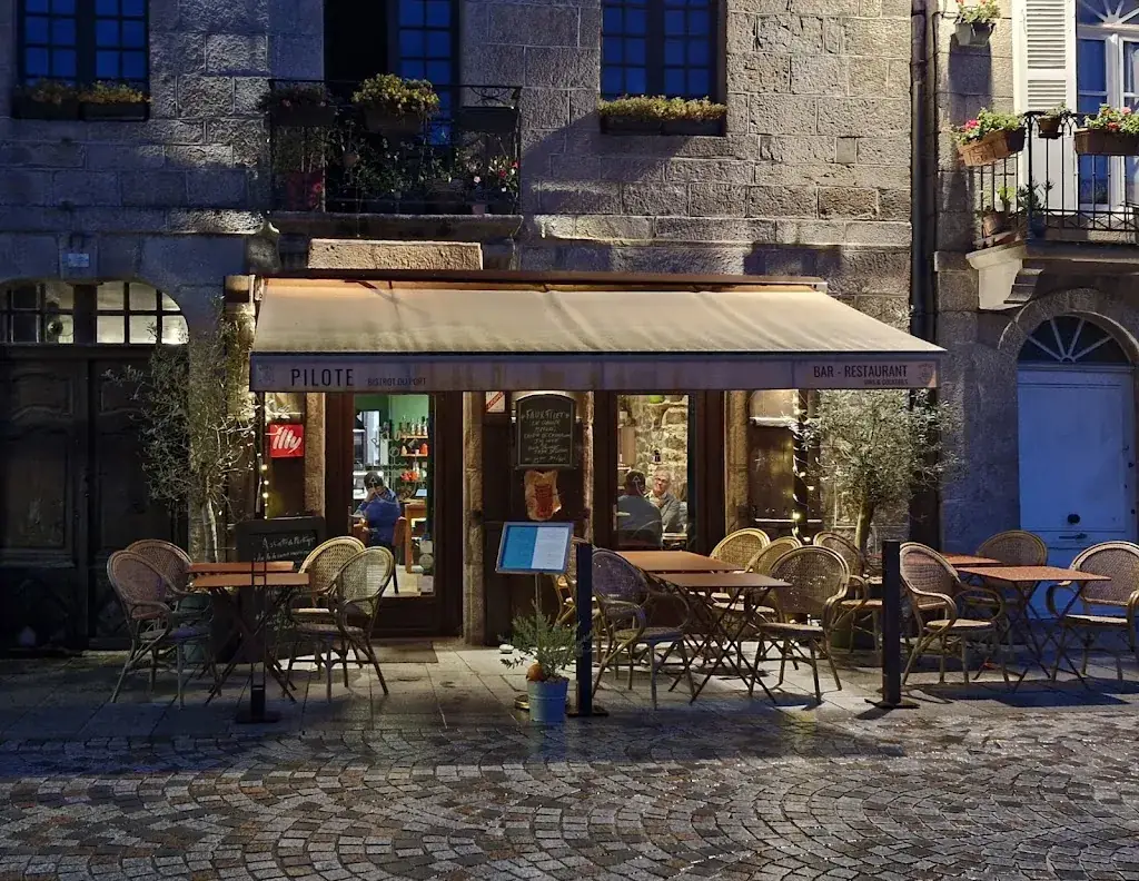 Bistrot Pilote Restaurant in Dinan