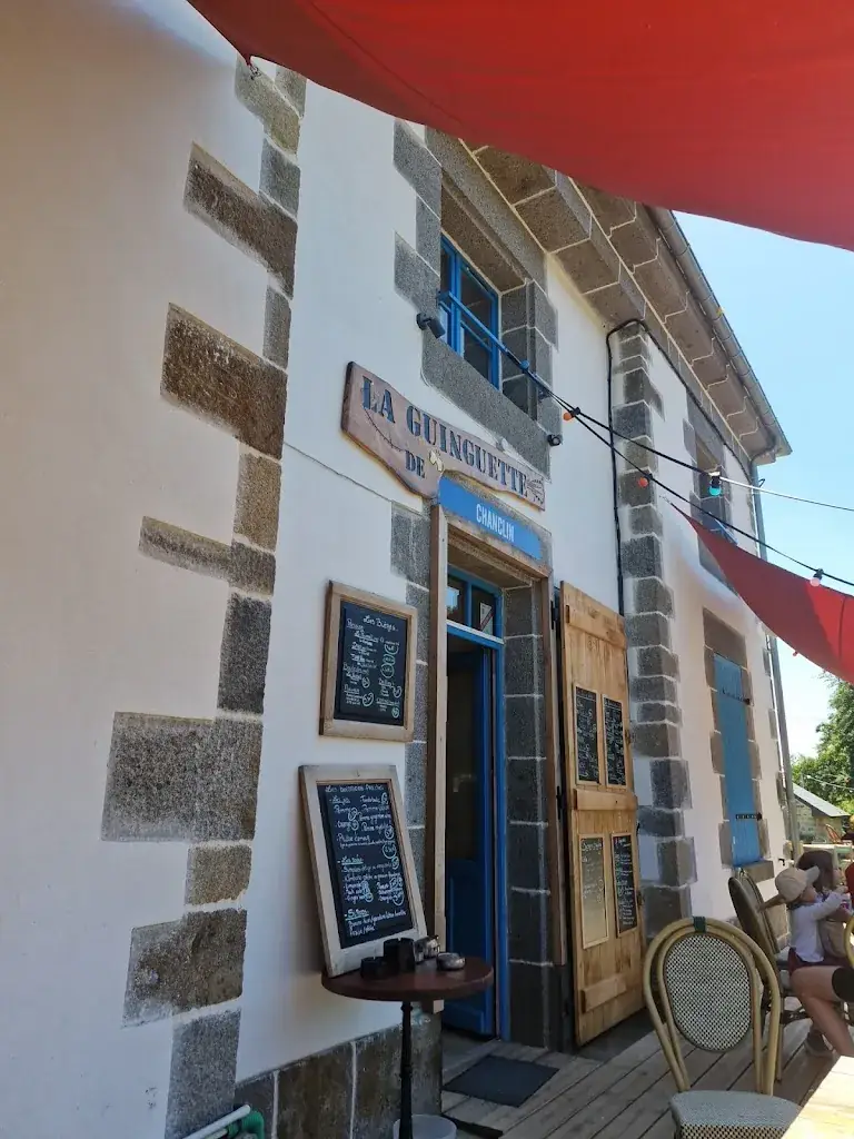 Reddaways Removals_LA GUINGUETTE DE CHANCLIN_Montreuil-sur-Ille_recensione