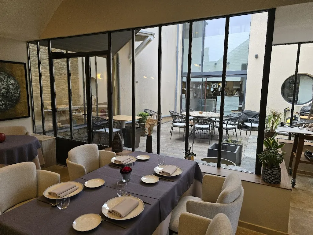 Auberge La Pomme d'Api restaurant in Saint-Pol-de-Léon