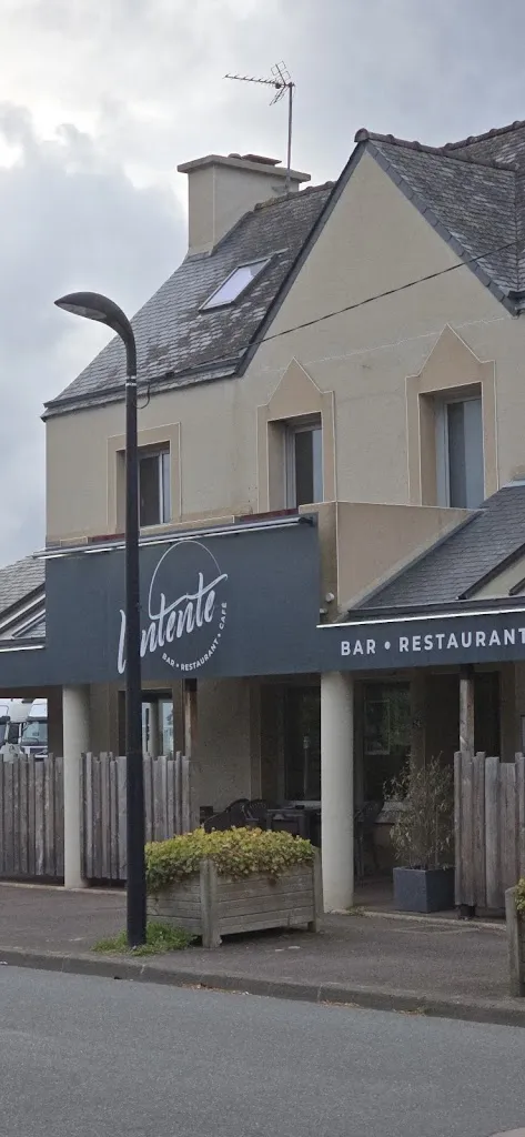 Ralf Simonis_l'entente restaurant_Pleyber-Christ_review