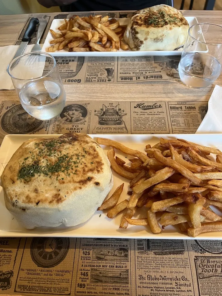 Erika Cortes_l'entente restaurant_Pleyber-Christ_review