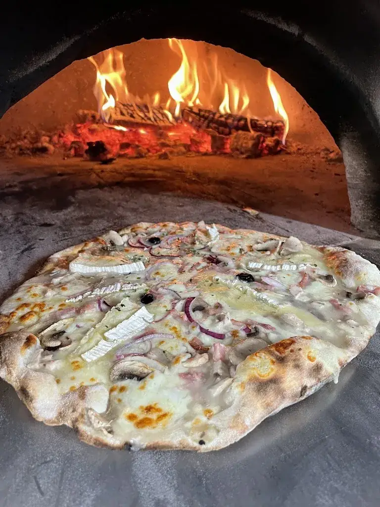 Le Trappic Coat_Plougastel-Daoulas_slider_image_2