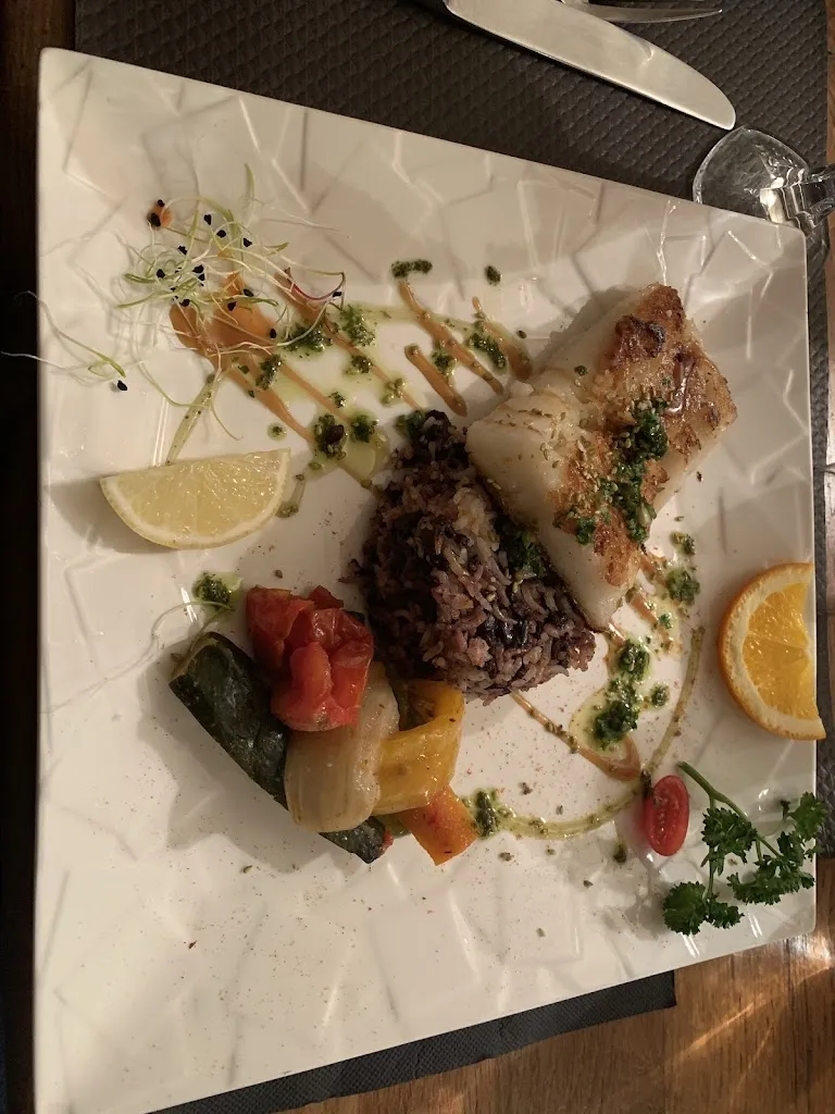 Santhosh Ramappa_Restaurant LA CAVE_Meximieux_recensione