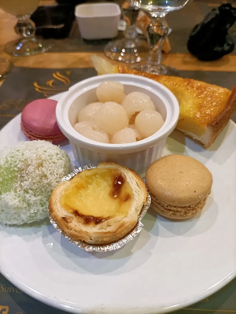 Giron J-CLAUDE_SUN SEP_Beynost_review