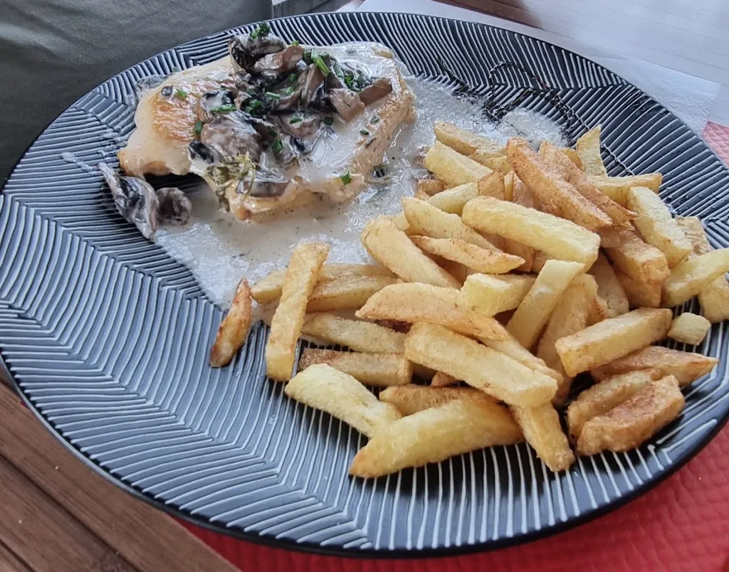 Ty Cosy_Concarneau_slider_image_2