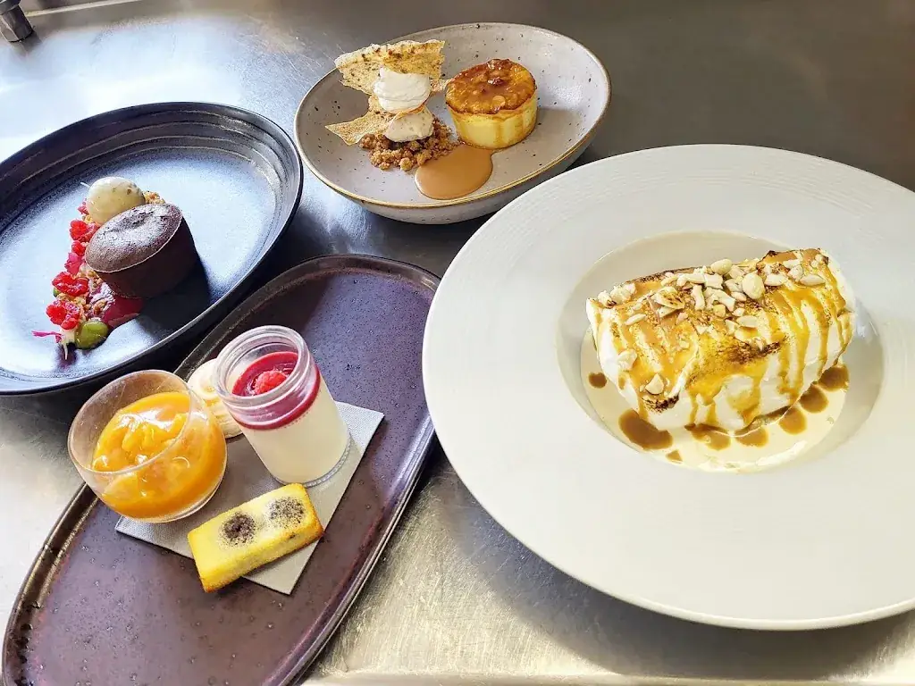 La Table de Joseph_Elven_slider_image_2