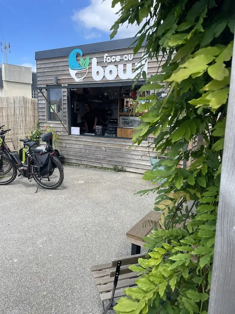 Face au Bowl Restaurant_Crozon_slider_image_1