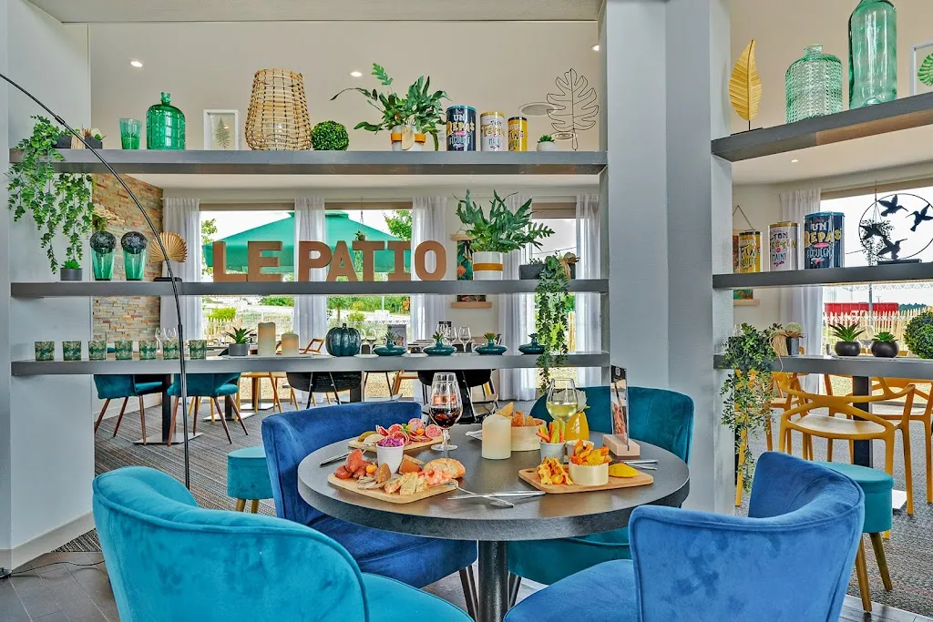 Le Patio Restaurant restaurant in Étrelles