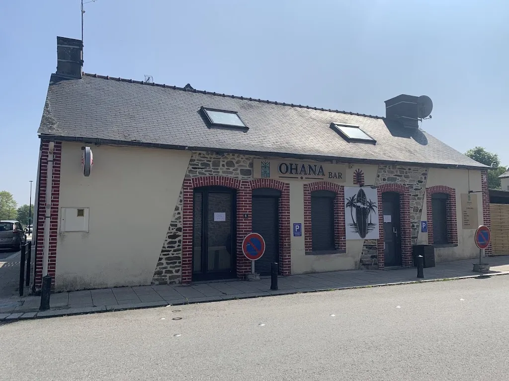 Ohana Bar_Étrelles_slider_image_3