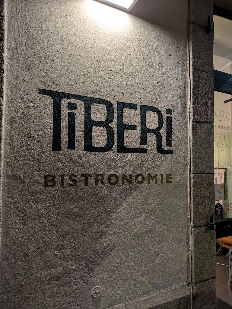 NMo Nath_Tiberi_Quimper_review