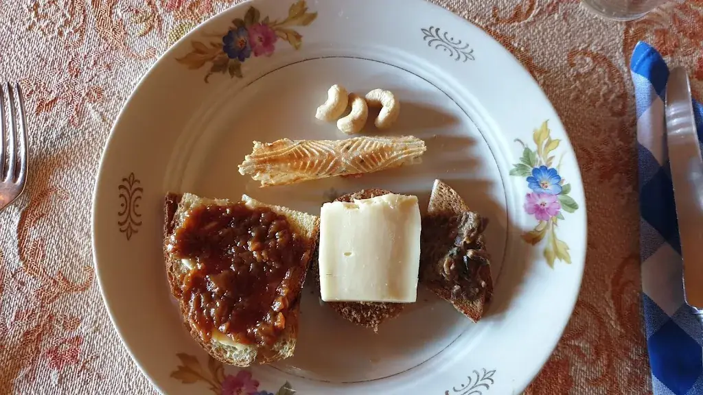 Menu_Table d'hôtes du Village_Rueyres-Treyfayes_image_7