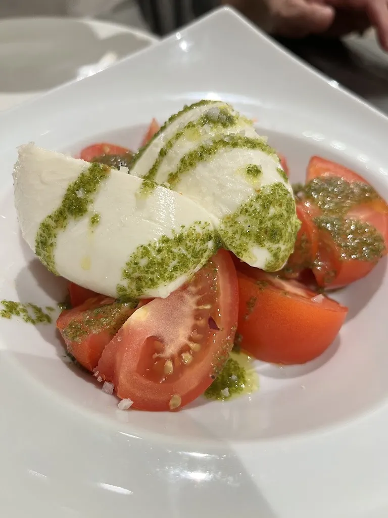 Restaurant Le Relais de Genève @ Hôtel Lyon Est_Saint-Maurice-de-Beynost_slider_image_3