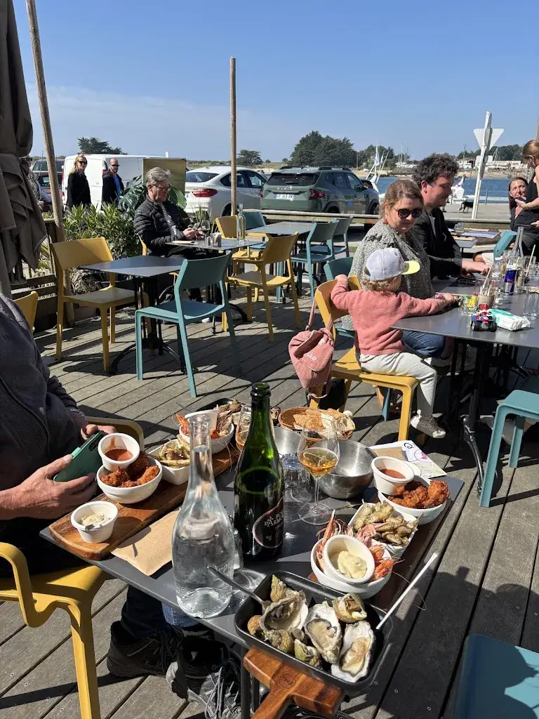 Le Chat qui Pêche_Étel_slider_image_1