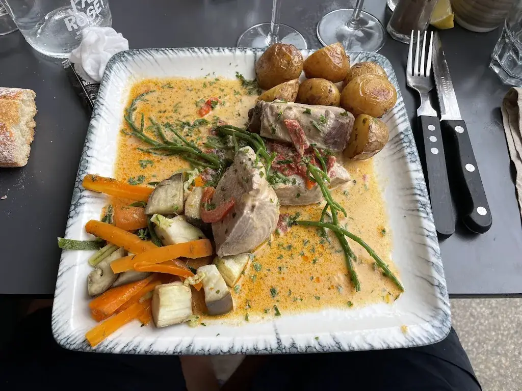 Le Chat qui Pêche_Étel_slider_image_3