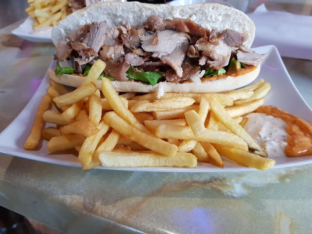 Fift'isa_Goudelin_slider_image_3