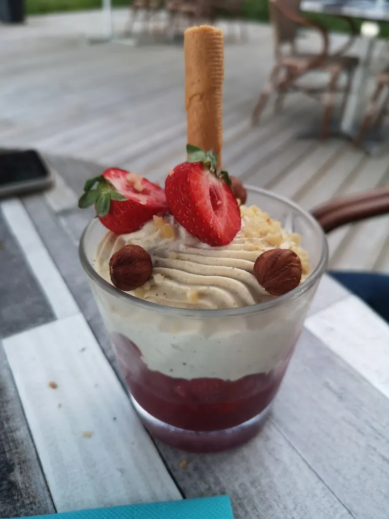 AURELIE LE BERRE_Club House The Green_Pléhédel_review