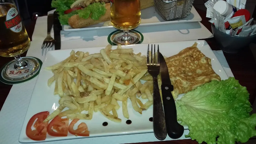 Le Lion D'Or_Gouarec_slider_image_2