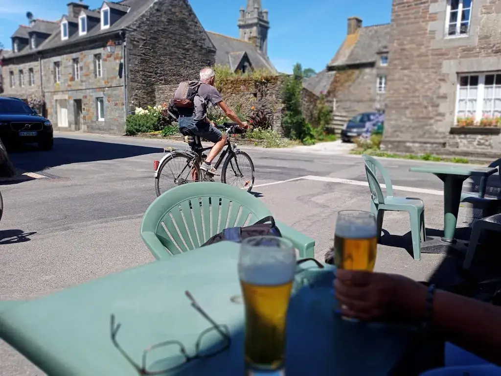 Matt Gullam_La Taverne des Ducs_Gouarec_recensione