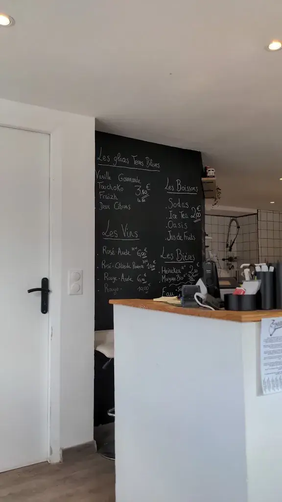 Sander Stuurop_MEMES TRA_Gouarec_review