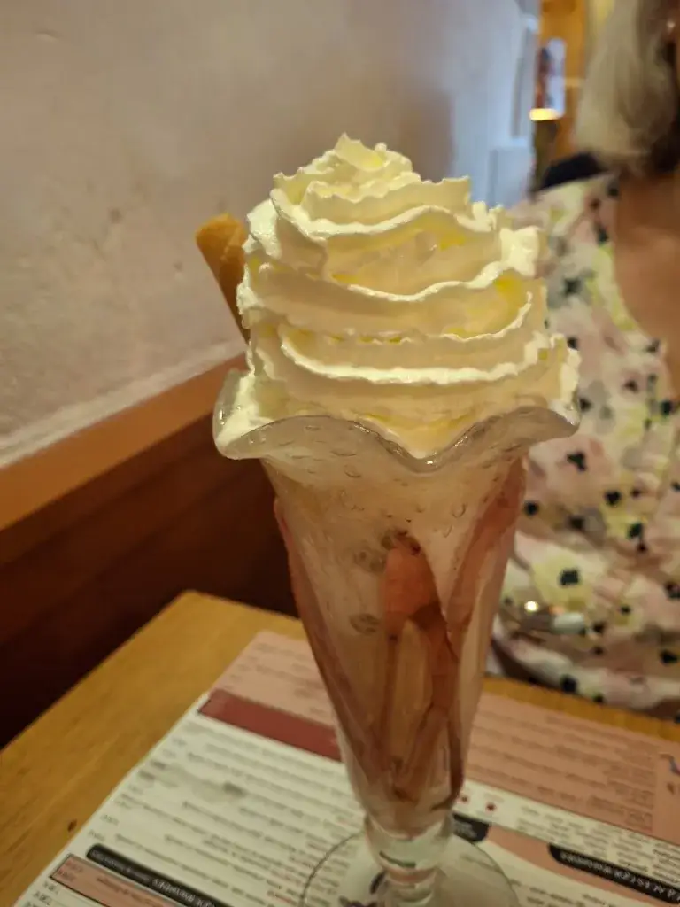 Neil Smiley_Crêperie La Sarrasine_Roche-Bernard_review