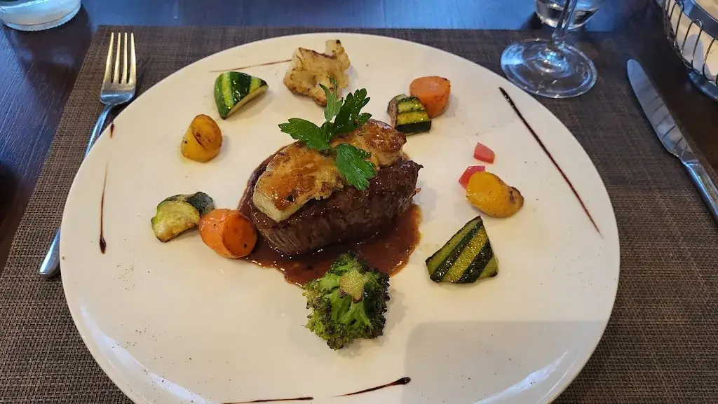 Carlos Rey_RESTAURANT LE LEMAN_Vevey_review