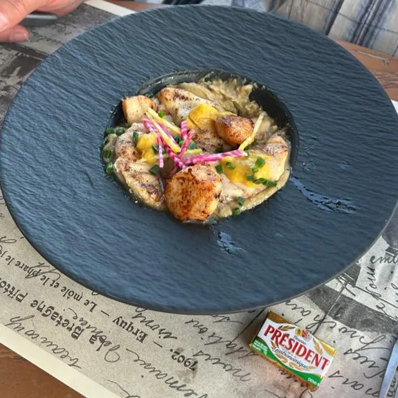 VAN 35_L'Abri Des Flots - Restaurant_Erquy_review