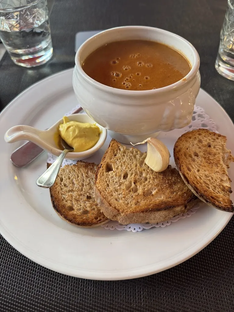 Andreea Pădureanu_La Marmite_Erquy_review