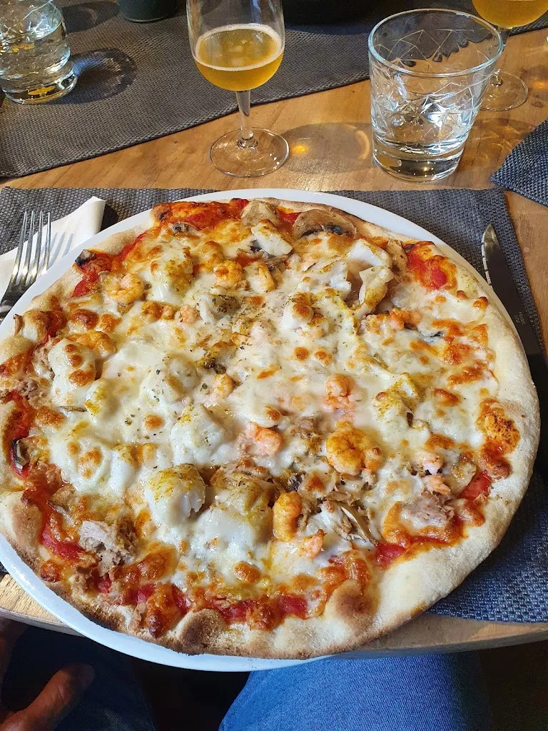 Jan Král_La Marmite_Erquy_review