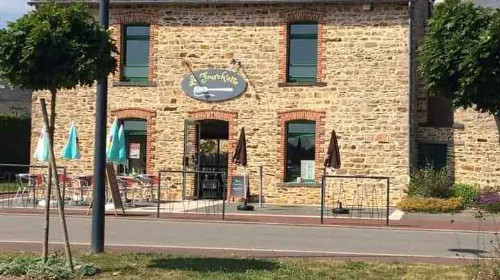 Restaurant La Fourch'ette_Dominelais_slider_image_3