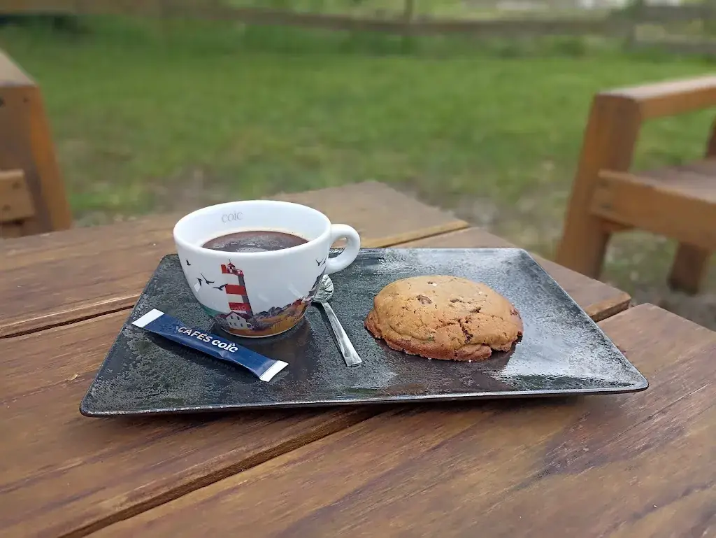 Pizzéria et Hébergements L'Ile aux Oiseaux Guern_Guern_slider_image_2