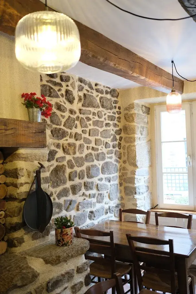 La Gargouille restaurant in Guerno