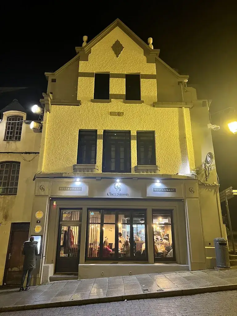 Andy Dolinski_Restaurant Chez Simon_Josselin_review