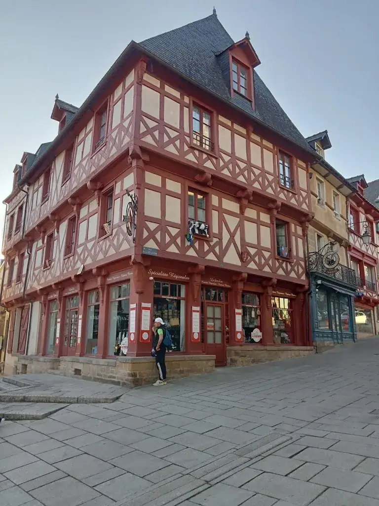 Gordon_Restaurant Chez Simon_Josselin_review