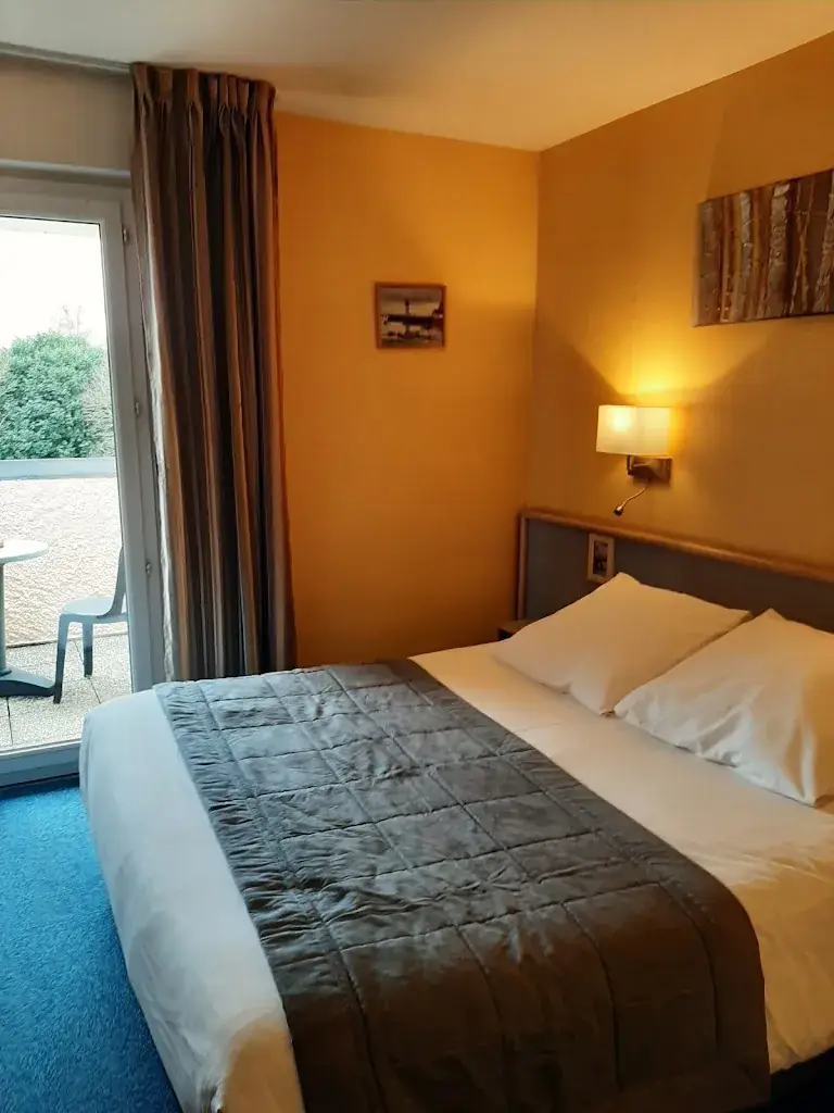 Relay De L'oust_Josselin_slider_image_1