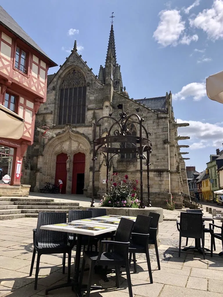 LA TAVERNE - Restaurant à Josselin restaurant in Josselin