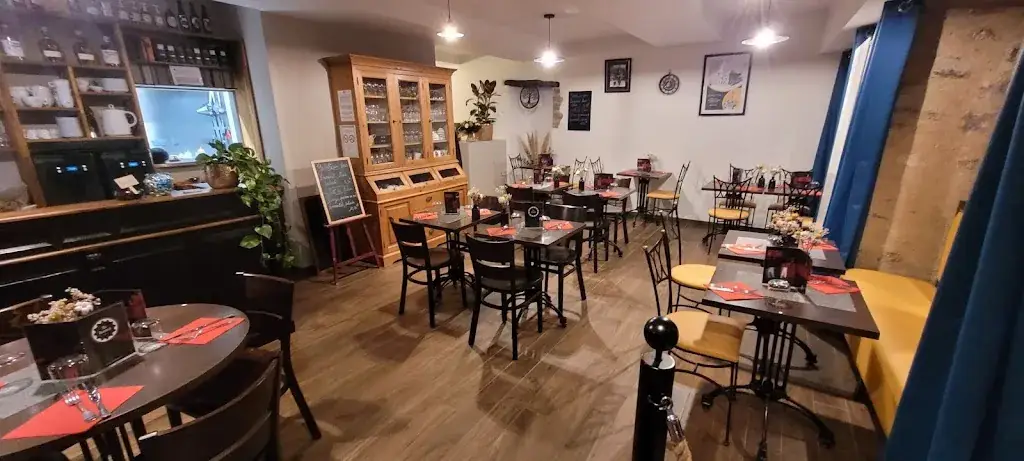 Ar Kastell - Crêperie Josselin_Josselin_slider_image_1