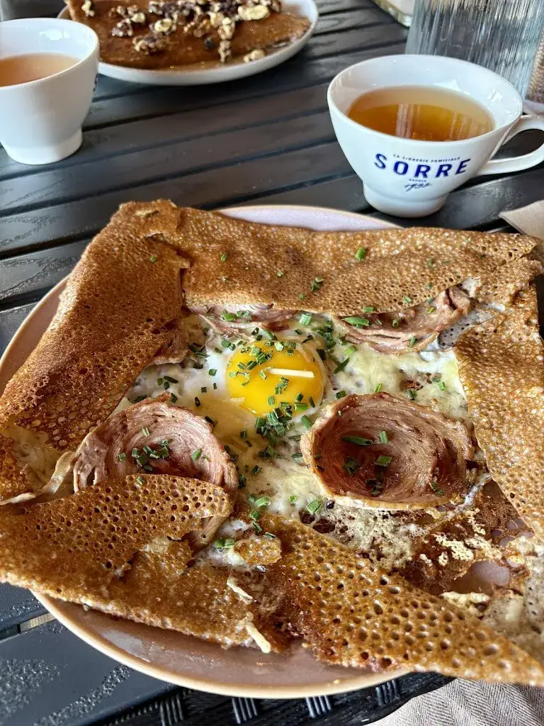 Roze Kang_Crêperie Chez Annie 🥞🌼_Plévenon_avis