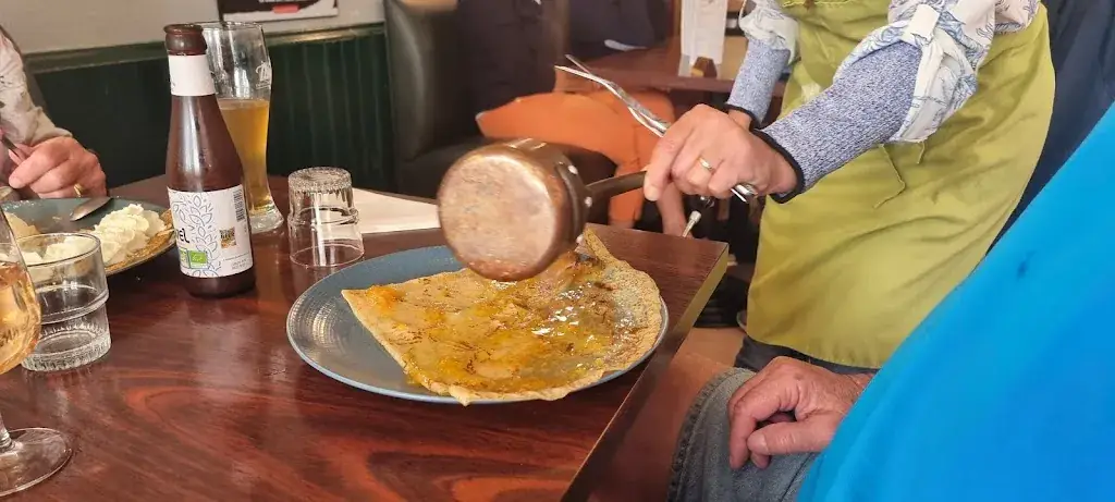 wayne pem_Creperie le Cap Frehel_Plévenon_review