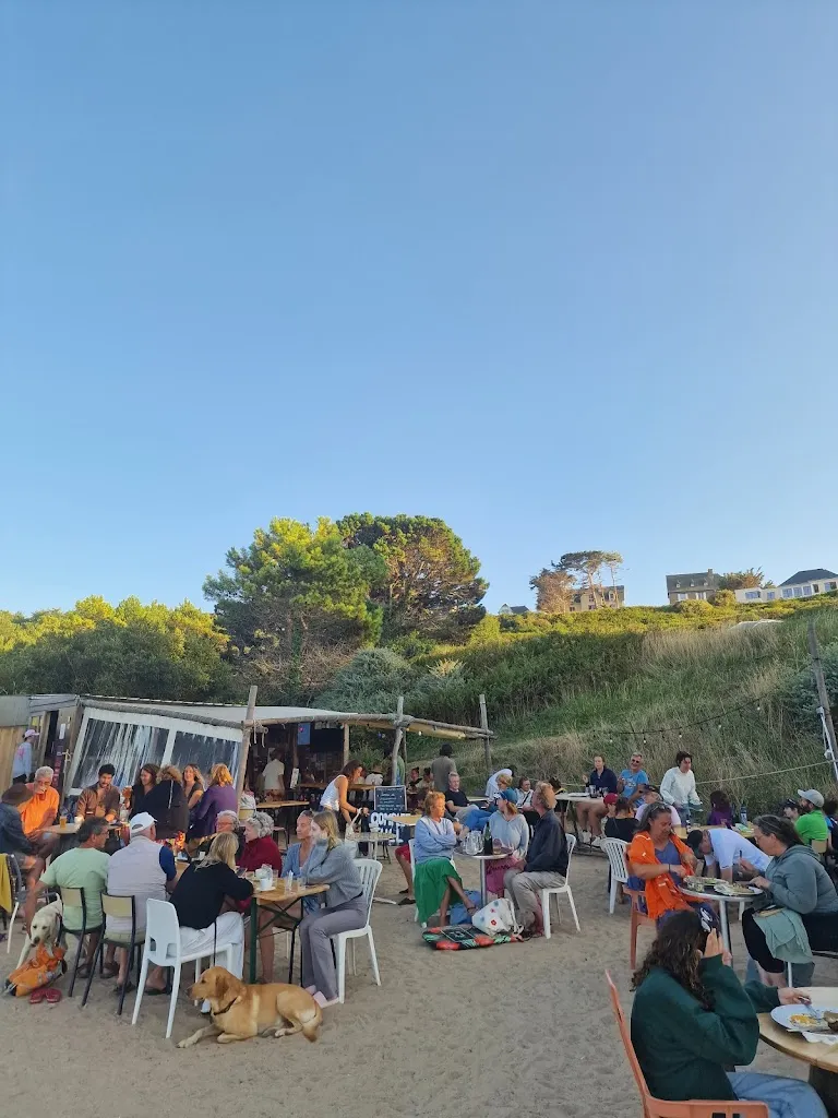 Maris Pedaja_Café de la Plage_Fréhel_review