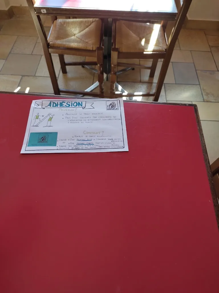 Galaad Gervais_Chez Angèle_Peillac_review