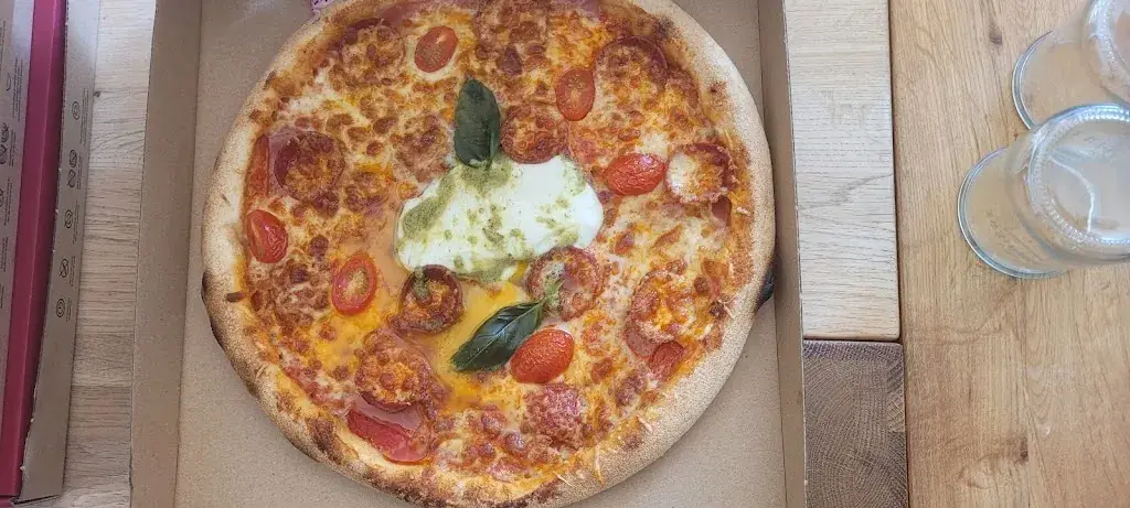 Julien LACROIX_PIZZA GOOD_Guilers_recensione